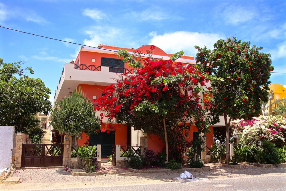 

Bologna - Isola di Sal, Capo Verde - Nautilus Aparthotel