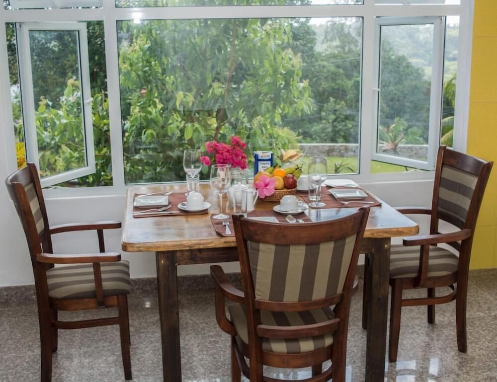 

Bologna - Seychelles, Oceano Indiano - Holiday Home Self Catering