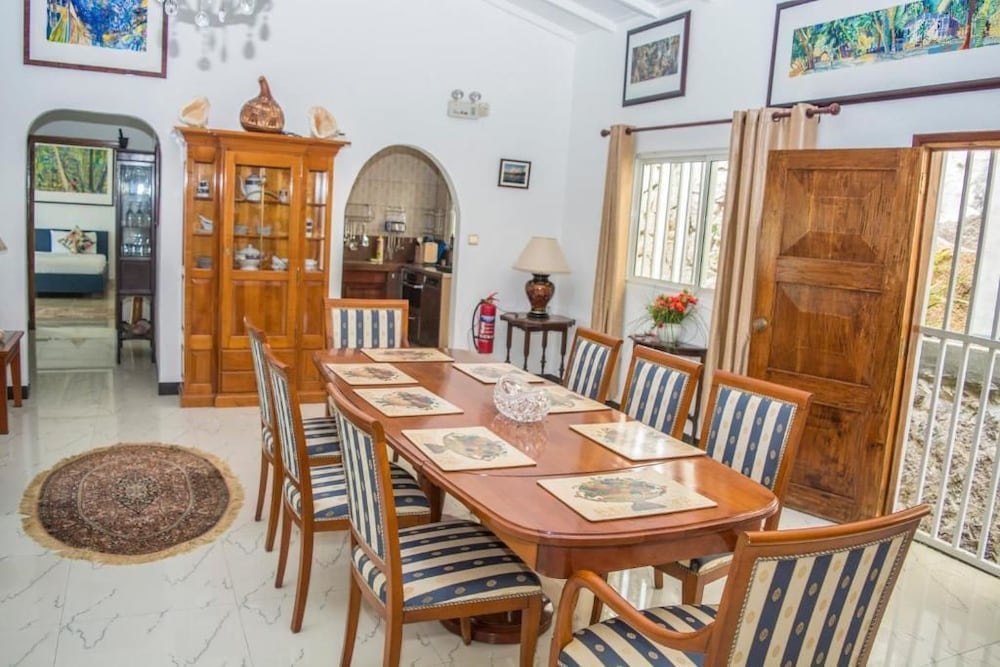 

Firenze - Isola di Mahé - Holiday Home Self Catering
