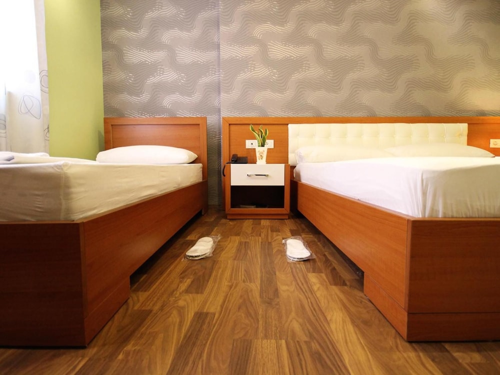 

Venezia - Tirana - Hotel Bylis