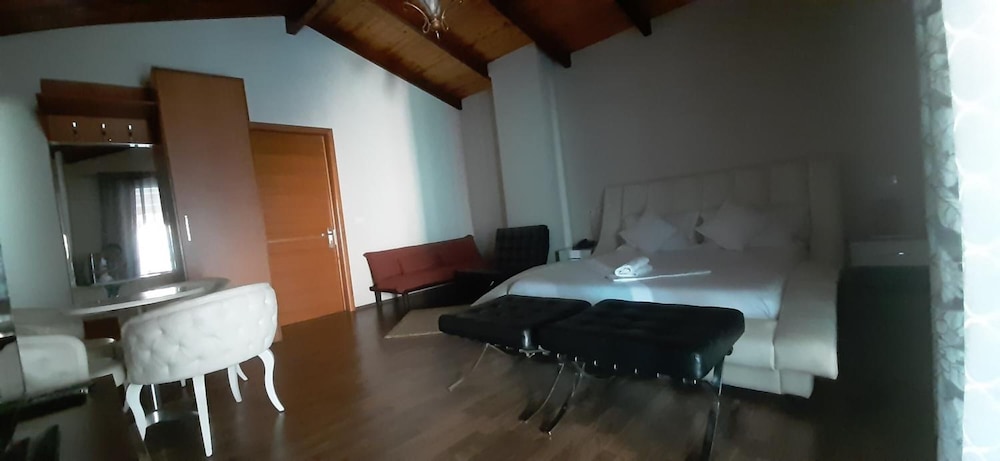 

Perugia - Tirana - Hotel Bylis