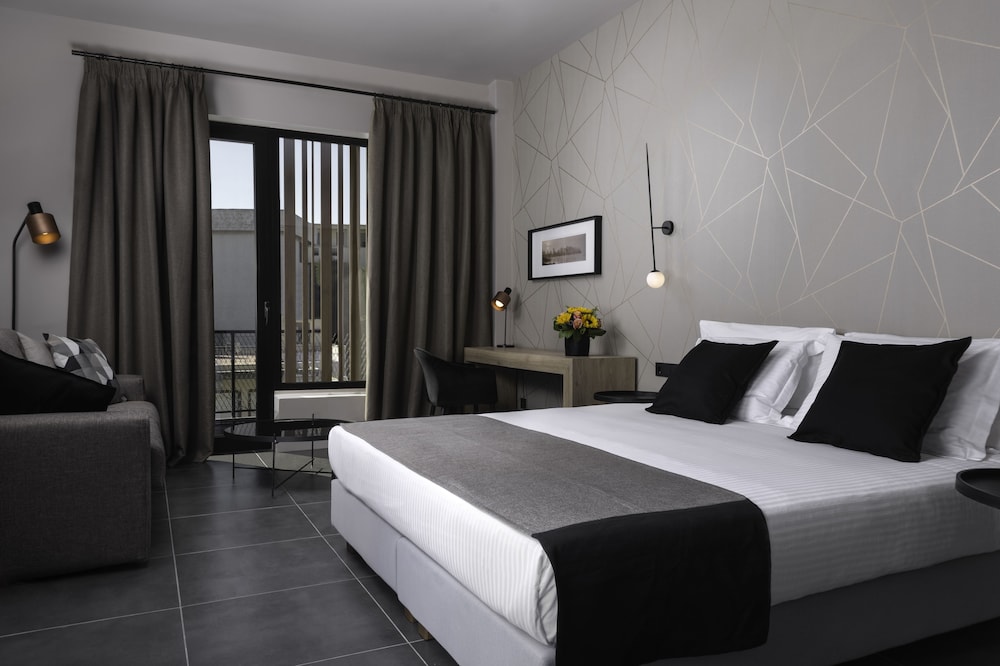 

Milano - Vari - Azur Suites