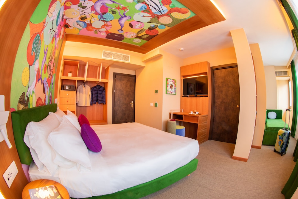 

Cagliari - Valle d'Aosta, Montagna Italia - OMAMA Hotel