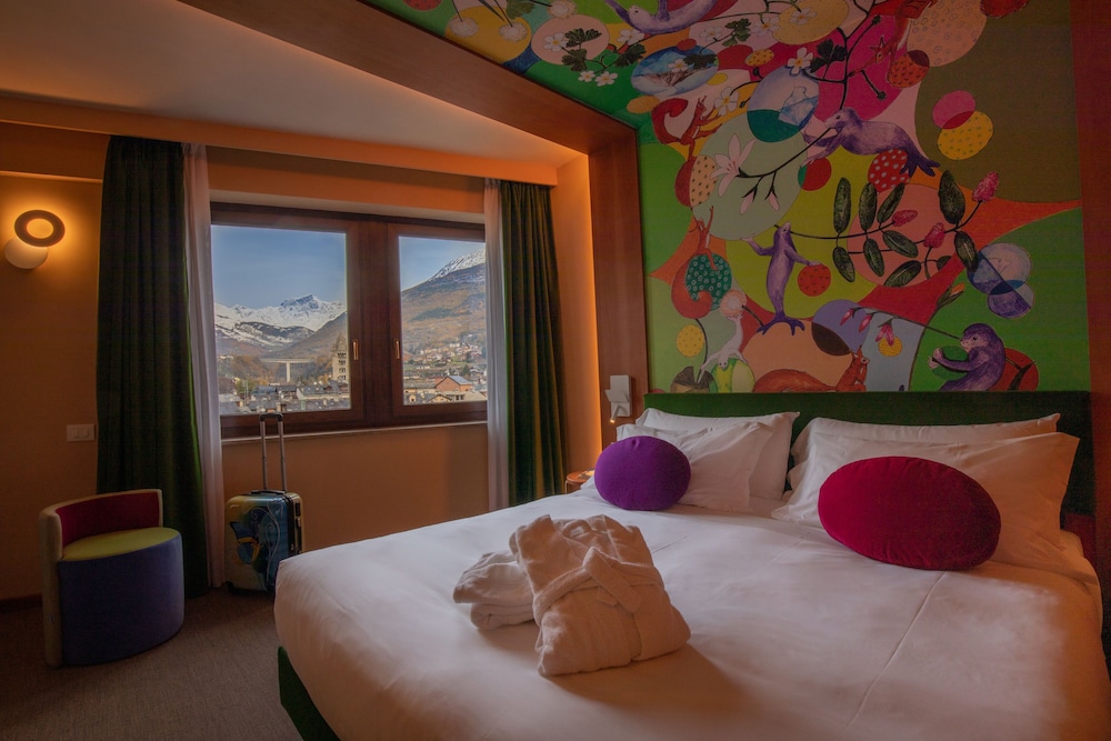 

Olbia - Aosta - OMAMA Hotel