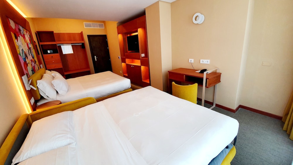 

Olbia - Saint-Pierre - OMAMA Hotel