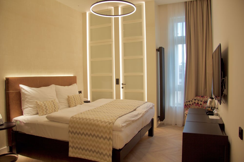

Venezia - Praga - Chevron Hotel