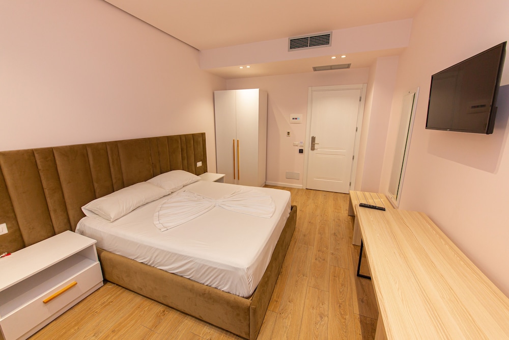 

Roma - Costa albanese - Hotel Alion