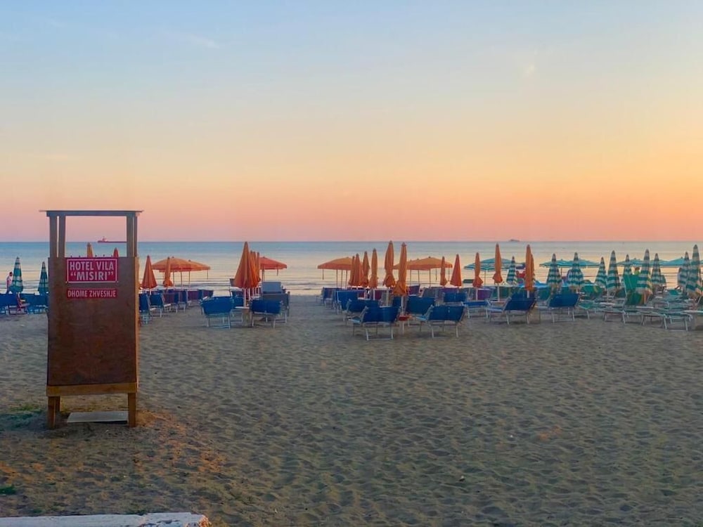 

Verona - Costa albanese - Hotel Vila Misiri