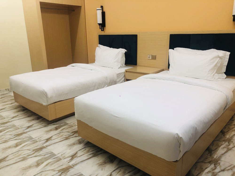 

Milano - Barka - Seasons Hotel Barka