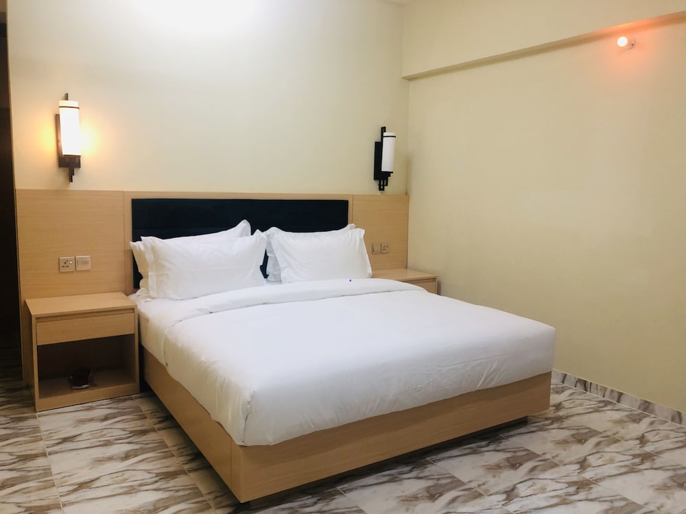 

Venezia - Barka - Seasons Hotel Barka