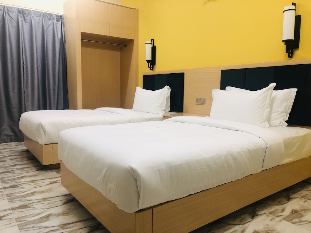 

Roma - Barka - Seasons Hotel Barka