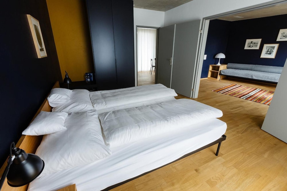

Cagliari - Zurigo - Hotel ZwiBack