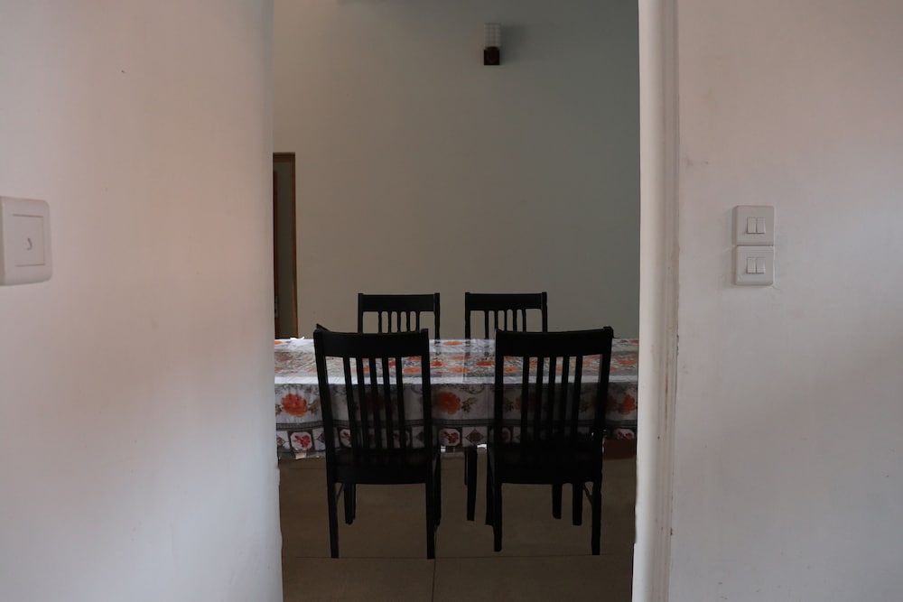 

Bologna - Negombo - Villa Ananthaya