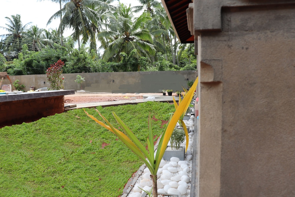 

Roma - Negombo - Villa Ananthaya