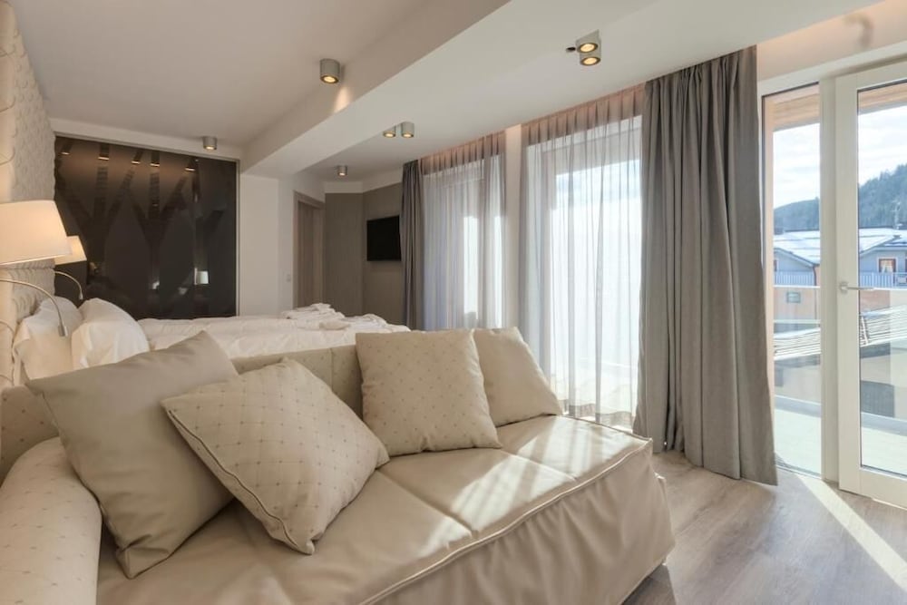

Napoli - Pinzolo - Hotel Rosengarten