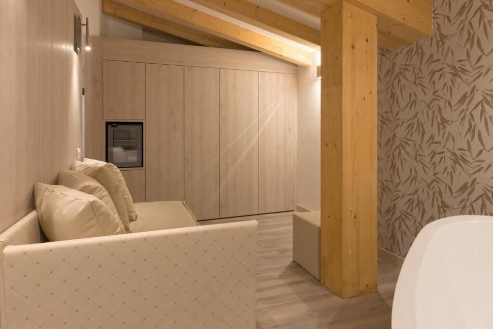 

Alghero - Val di Sole - Hotel Rosengarten