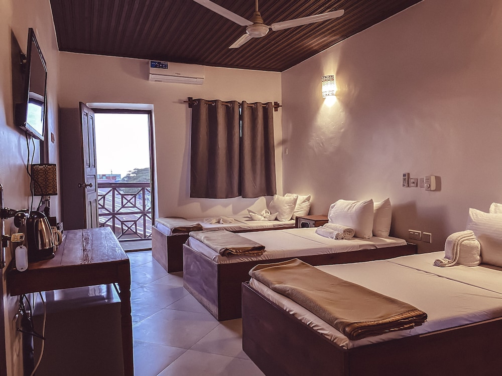 

Milano - Mbweni - Smiles Stone Town Hotel