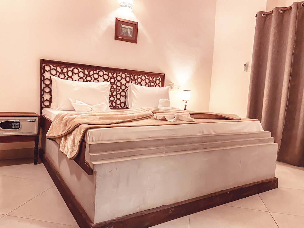 

Milano - Mbweni - Smiles Stone Town Hotel