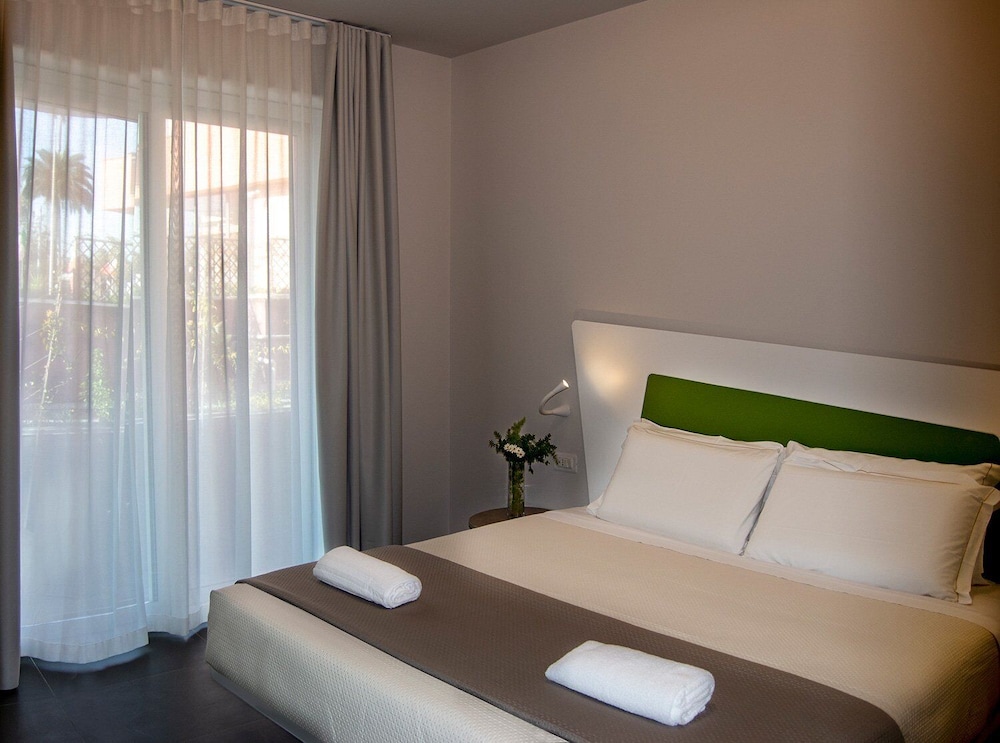 

Pisa - Acireale - Ciclope Resort