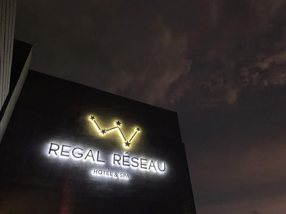 

Bologna - Negombo - Regal Réseau Hotel & Spa