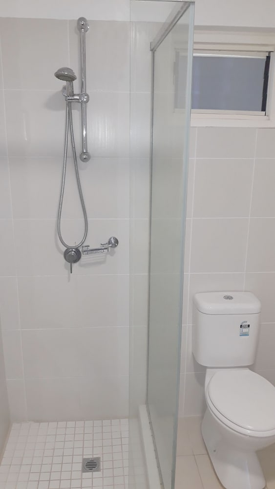 

Roma - Lami - Town House Apartment Hotels Suva