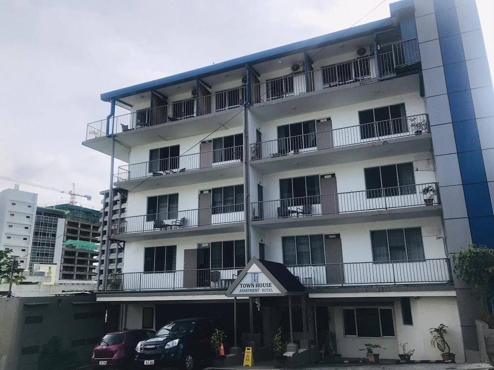 

Roma - Lami - Town House Apartment Hotels Suva