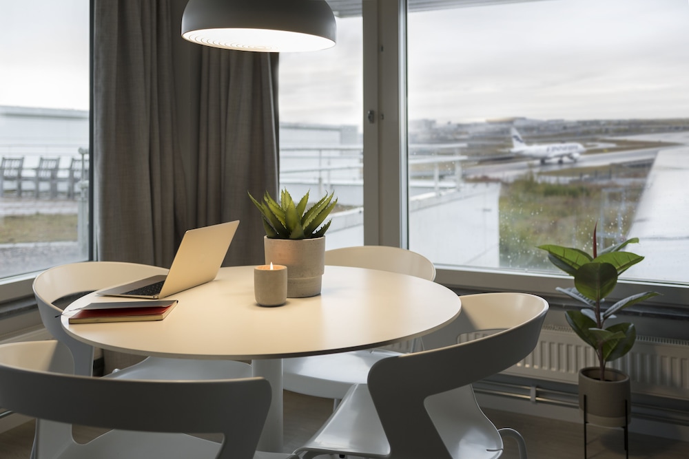 

Genova - Arlanda - Forenom Hotel Arlanda