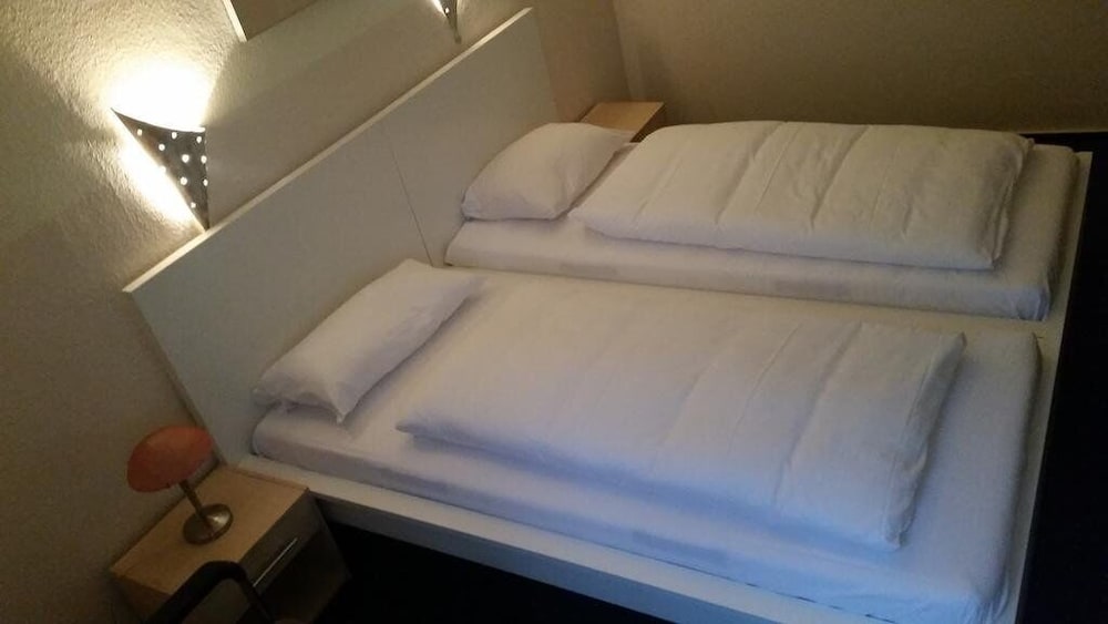 

Milano - Offenbach - Hotel Garni Frankfurt