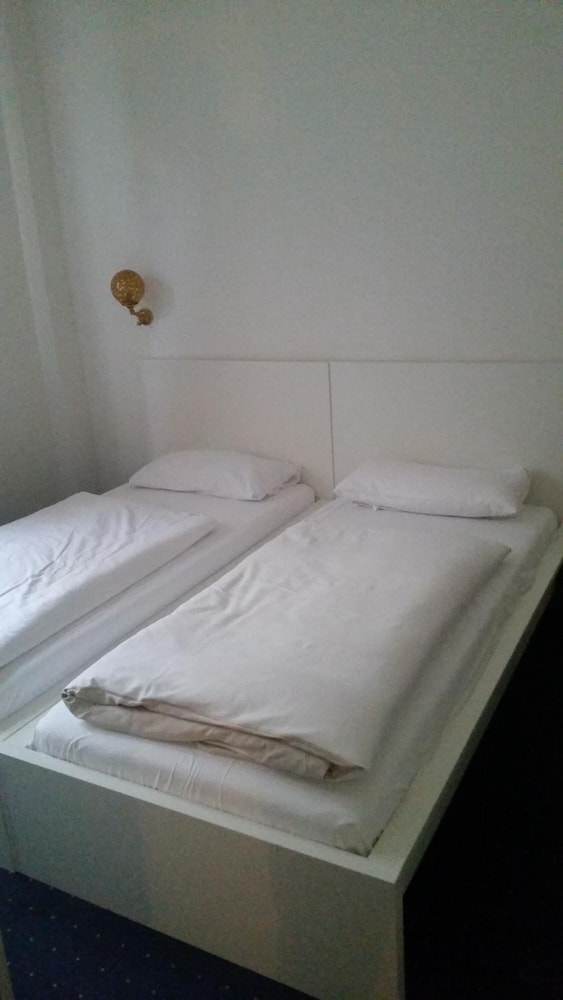 

Bologna - Francoforte sul Meno - Hotel Garni Frankfurt