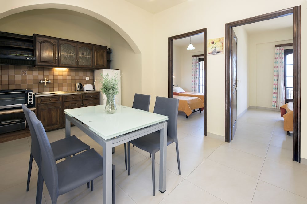 

Bologna - Kassiopi - Dimitrios Apartments