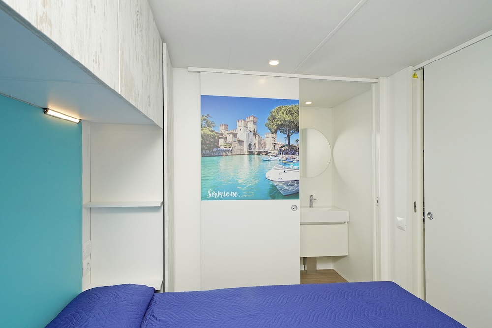 

Cagliari - Peschiera del Garda - San Francesco Camping Village