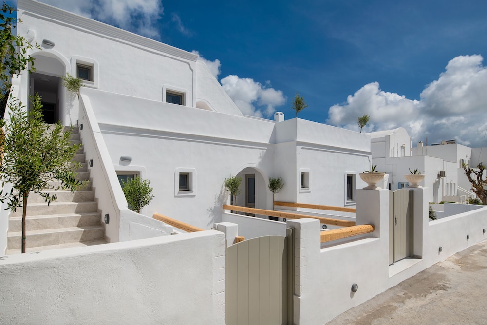 

Venezia - Thirasía - Olive Tree Suites