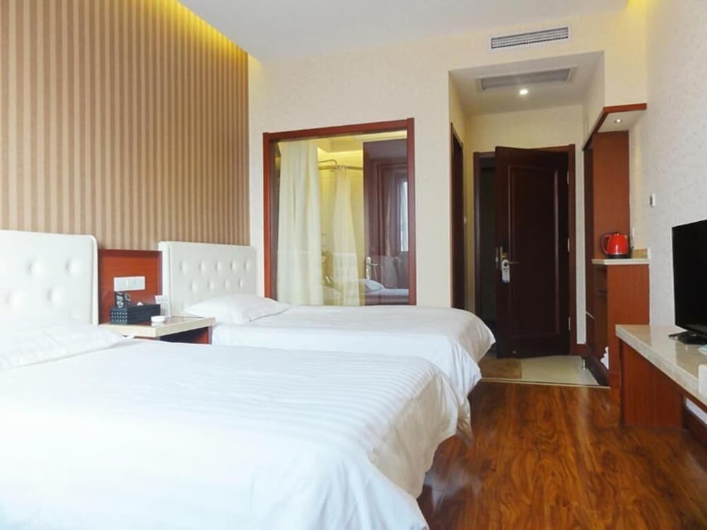 

Roma - Qingdao - Huaqi Kaiserdom Hotel