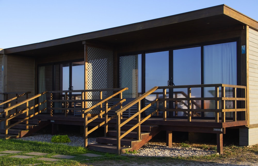 

Milano - Peniche - PenichePraia - Bungalows, Campers & Spa