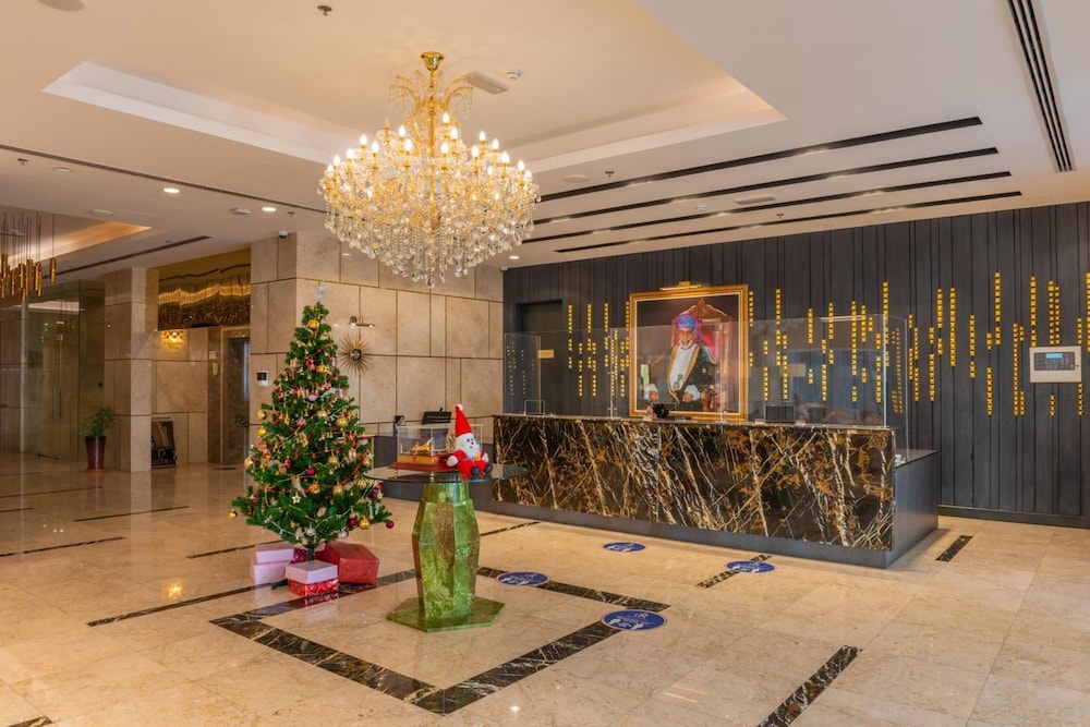 

Milano - ‘Udhaybah - Royal Crown Hotel