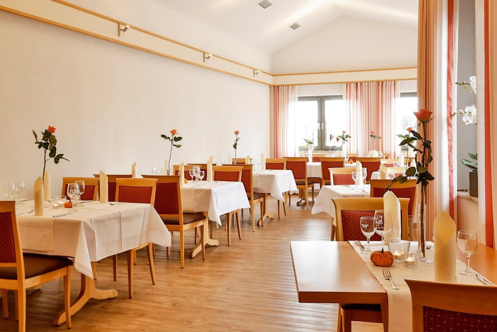 

Roma - Sinsheim - Hotel Restaurant Zehntscheune