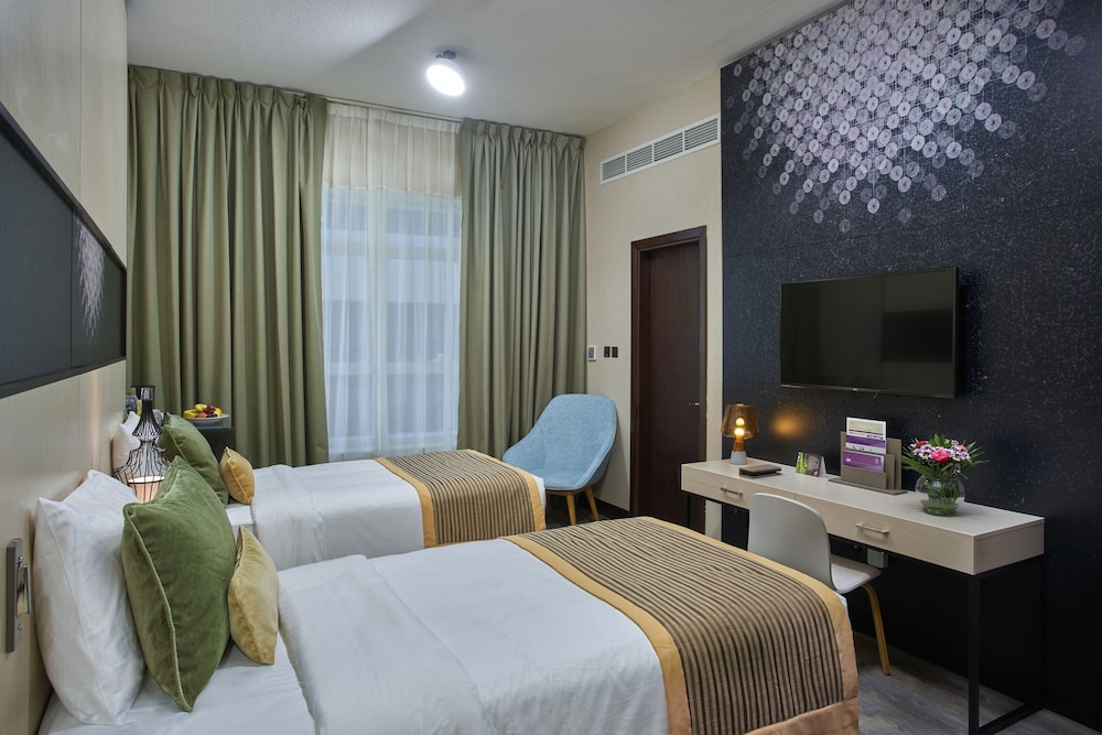 

Napoli - Sharjah - TIME Express Hotel Al Khan