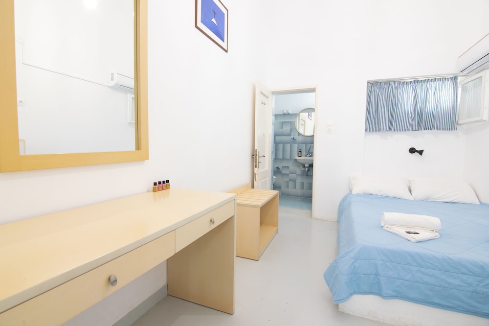 

Bologna - Perivolos - Carlos Pension