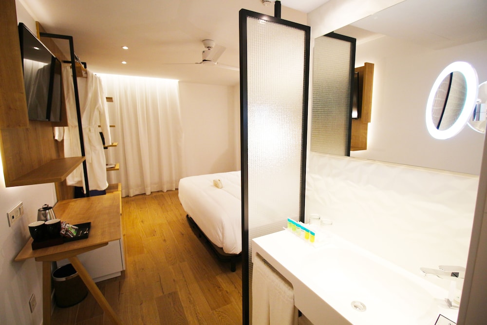 

Olbia - Cala Bona - Senator Cala Millor Hotel