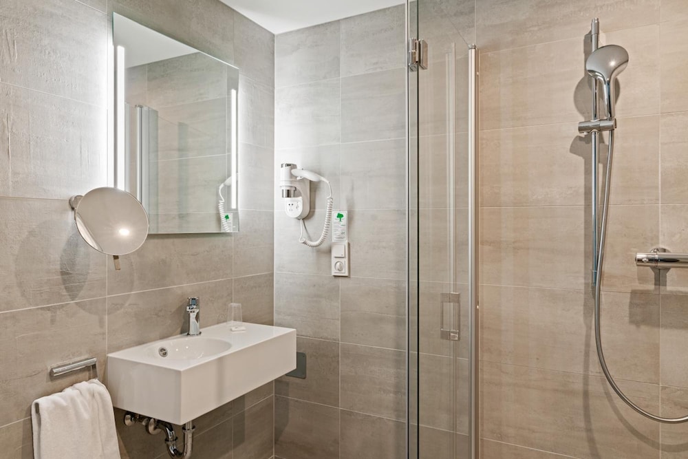 

Roma - Germering - Hotel Amper