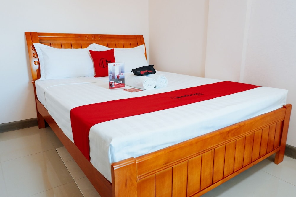 

Roma - Mactan - RedDoorz Plus near Camella La Brisa Lapulapu