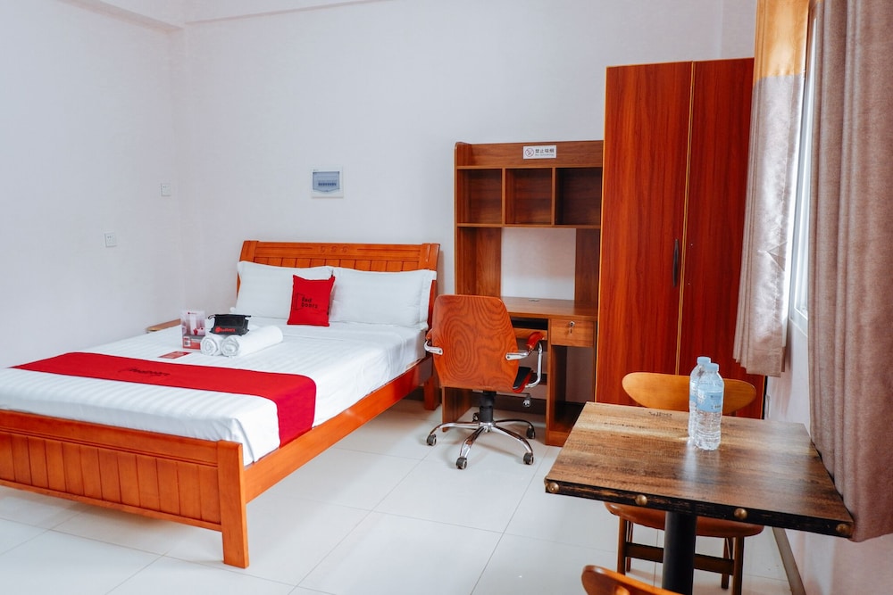 

Roma - Mactan - RedDoorz Plus near Camella La Brisa Lapulapu