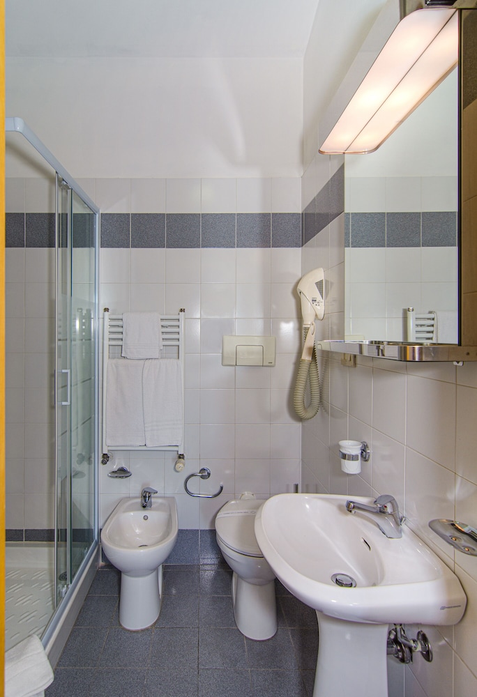 

Catania - Viareggio - Hotel Sogno