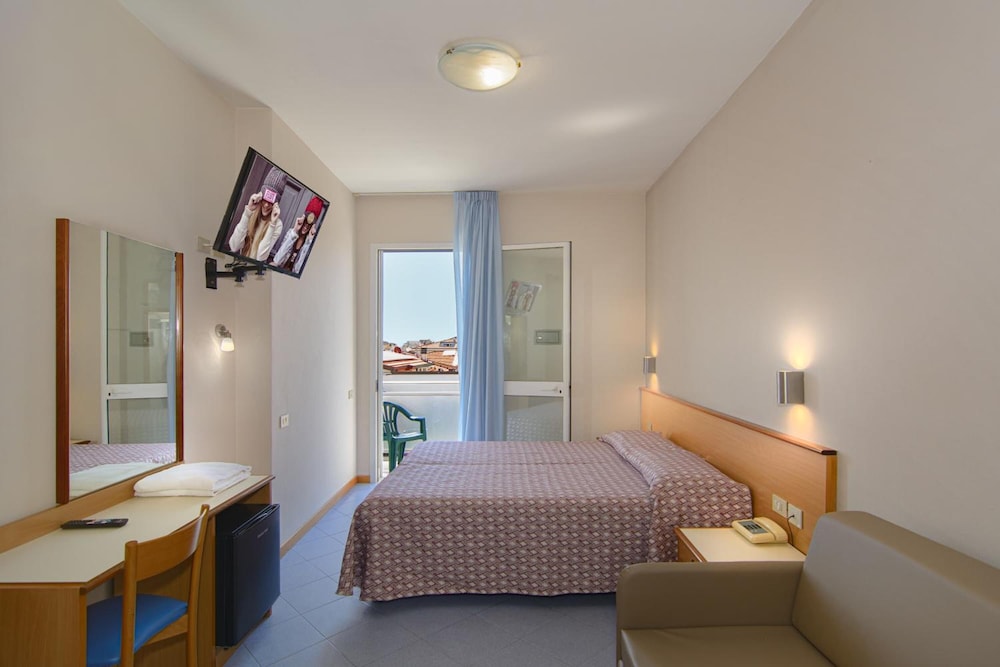 

Milano - Viareggio - Hotel Sogno