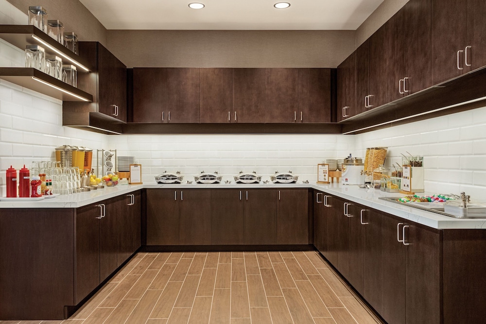 

Torino - New York - Aeroporto JFK - Residence Inn by Marriott New York JFK Airport