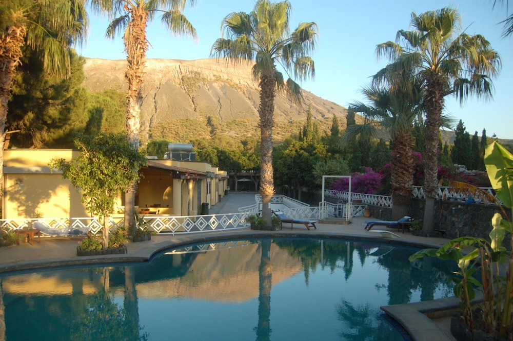 

Verona - Vulcano, Isole Eolie - Hotel Al Togo