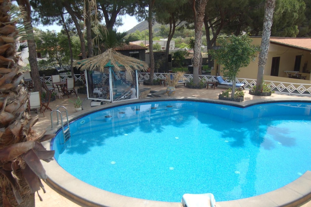 

Napoli - Vulcano, Isole Eolie - Hotel Al Togo