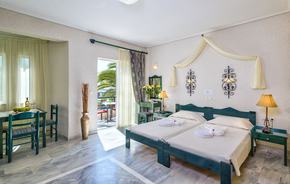 

Bologna - Agia Marina Nea Kydonias - Hotel Castle Suites