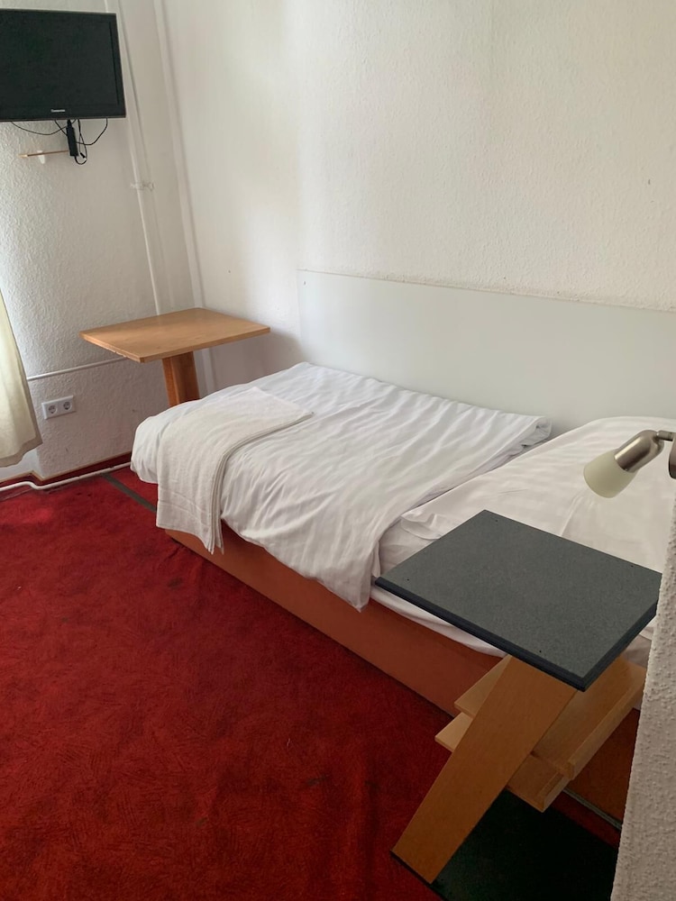 

Roma - Friedrichshain - Märkischer Hof Hotel