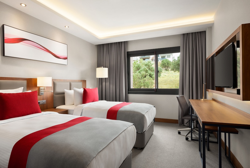 

Roma - Aliağa - Ramada by Wyndham Izmir Aliaga